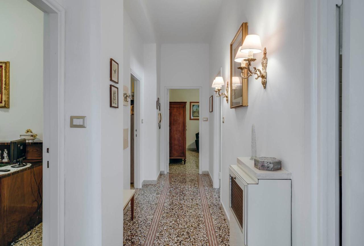 Sentirsi A Casa, Lontano Da Casa-Feel At Home Away From Home Caronno Pertusella Екстер'єр фото