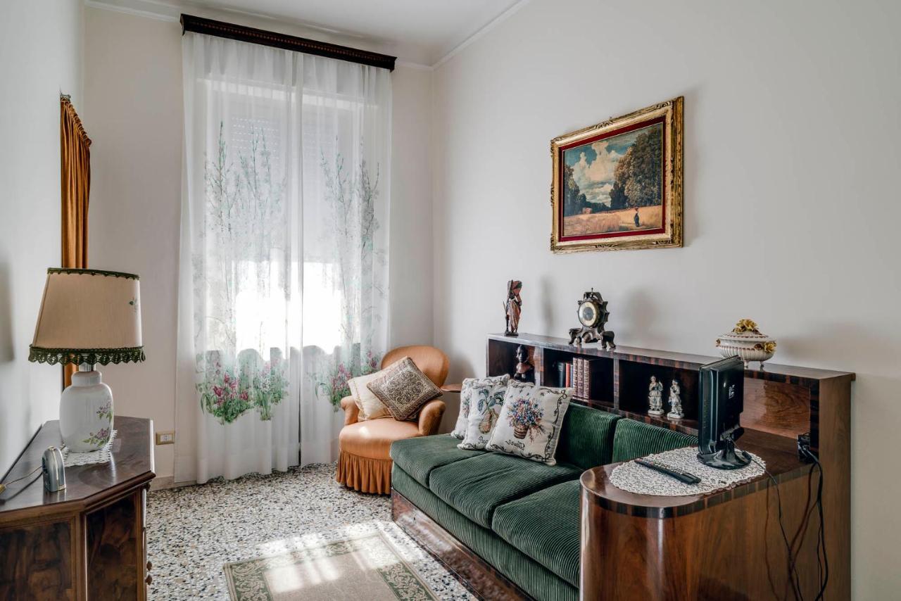Sentirsi A Casa, Lontano Da Casa-Feel At Home Away From Home Caronno Pertusella Екстер'єр фото