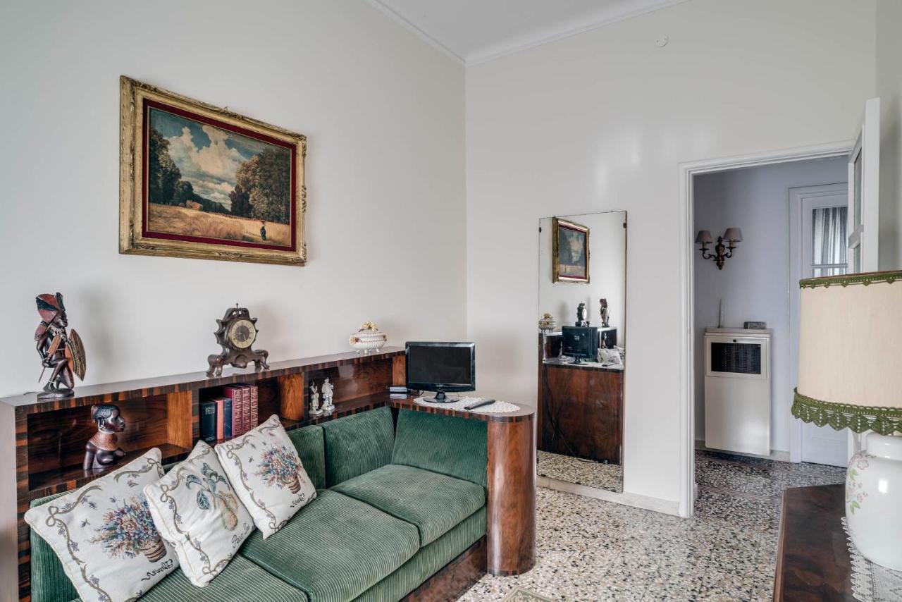 Sentirsi A Casa, Lontano Da Casa-Feel At Home Away From Home Caronno Pertusella Екстер'єр фото